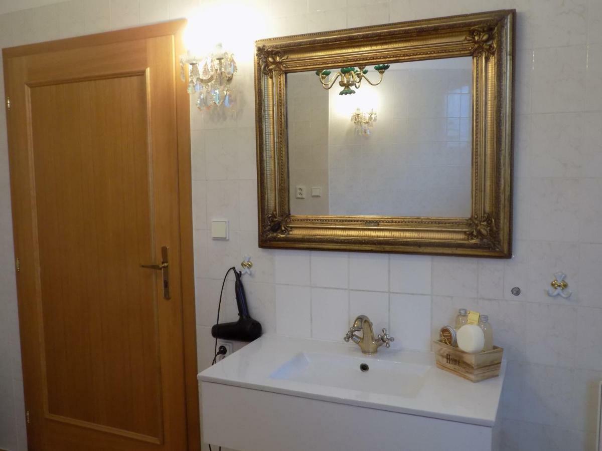 Rovensko pod TroskamiLandhaus Florianアパートメント エクステリア 写真